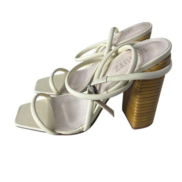 Schutz Ambrielle Sandal Vanilla Ice Size 6 - Picture 3 of 5
